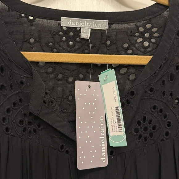 Daniel  Rains  Black Eyelet Blouse - Picture 2 of 4